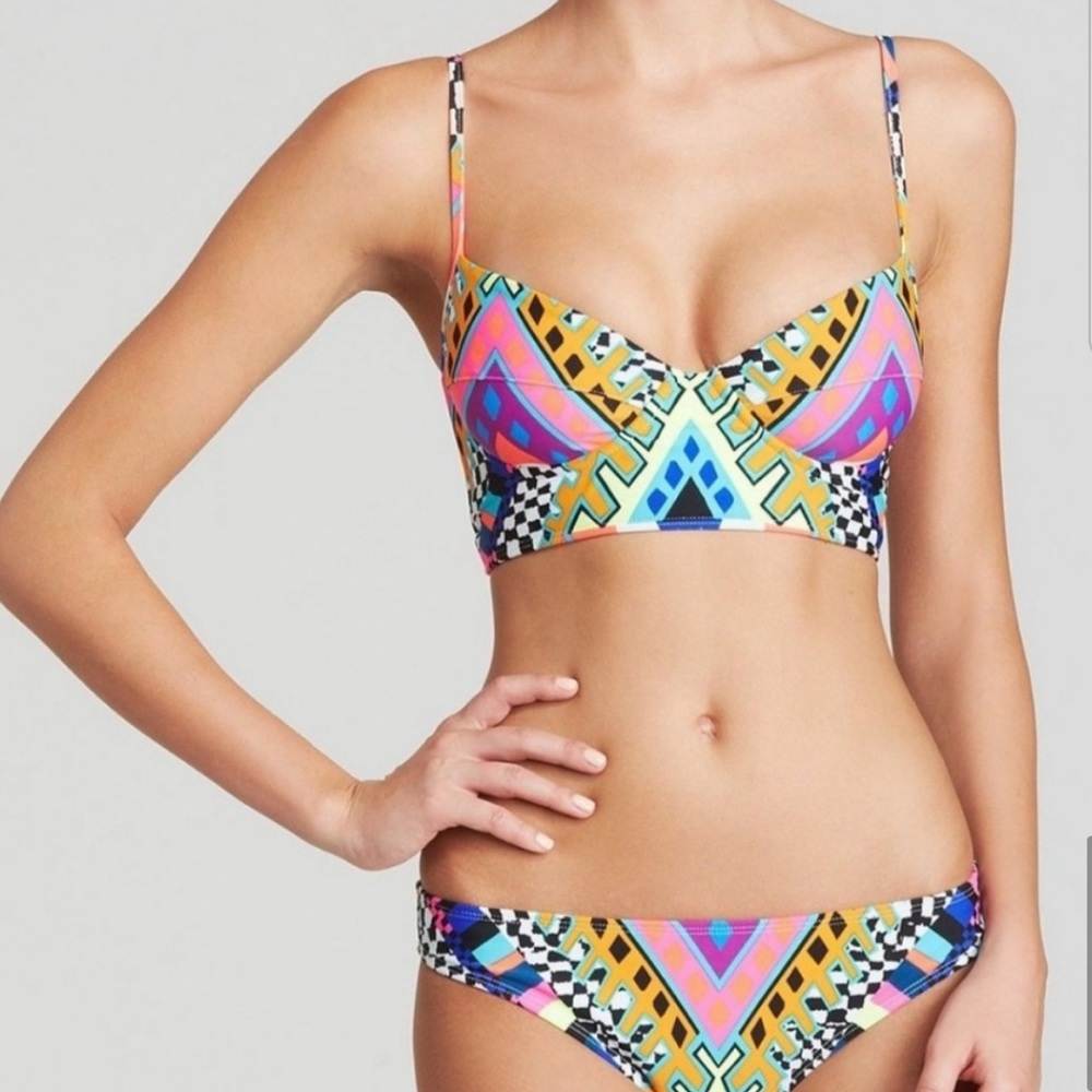 Revolve mara Hoffman horizon bikini top